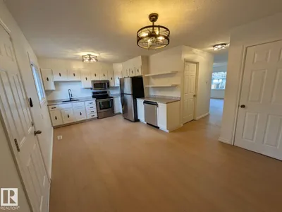 12716 125 ST NW photo 28