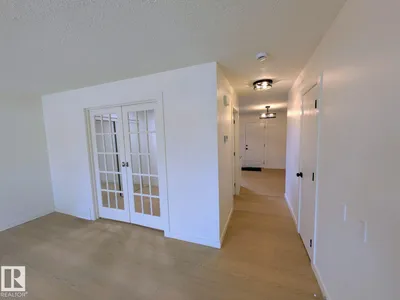 12716 125 ST NW photo 8