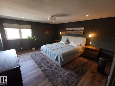 12423 28A AV NW photo 19