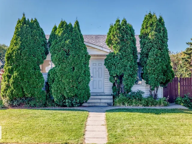 1020 60 ST NW, Edmonton