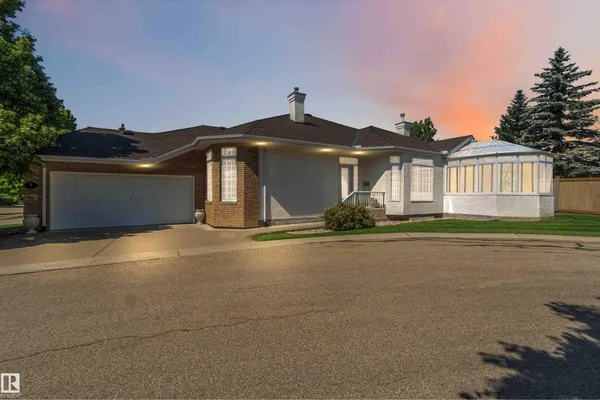 8 BUTTERWORTH PT NW photo 2