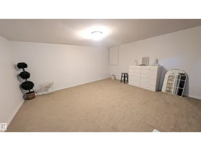 8 BUTTERWORTH PT NW photo 25