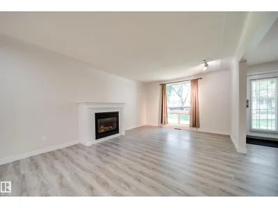 10519 140 ST NW photo 9