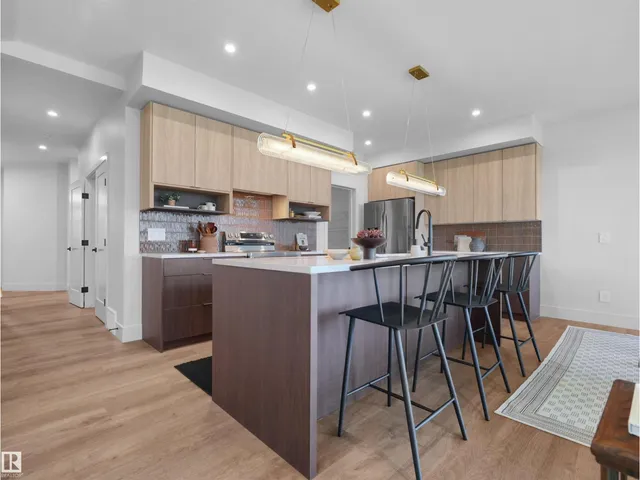 8295 Kiriak LO SW, Edmonton