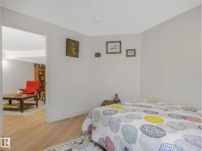 167 HAYWARD CR NW photo 34