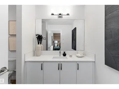 8907 ELVES LO NW photo 35