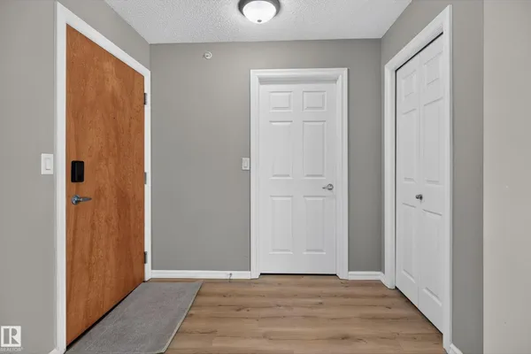 #416 15211 139 ST NW photo 3