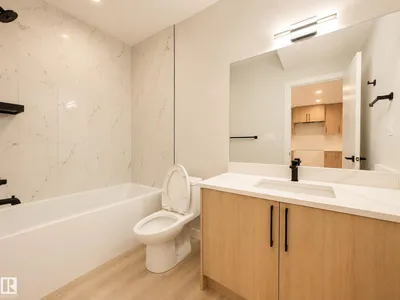 10627 149 ST NW photo 30