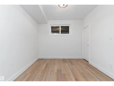 14512 86 AV NW photo 39