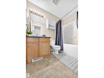 15104 45 ST NW photo 19