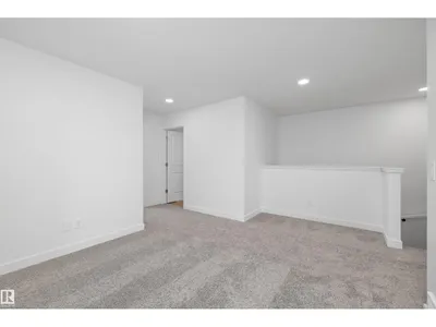 19003 24 AV NW photo 24