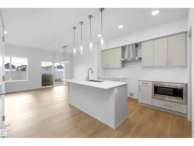 19003 24 AV NW photo 10