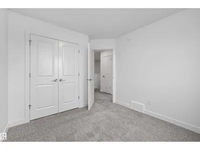19003 24 AV NW photo 35