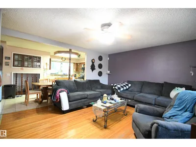 15962 106 AV NW photo 7