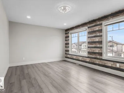3623 8 ST NW photo 35