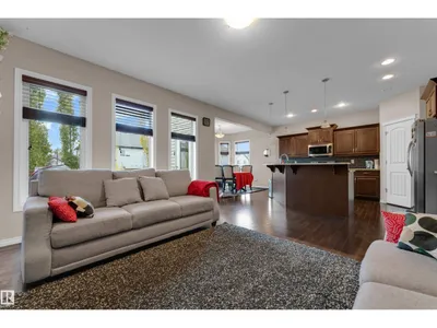 1710 63A ST SW photo 13