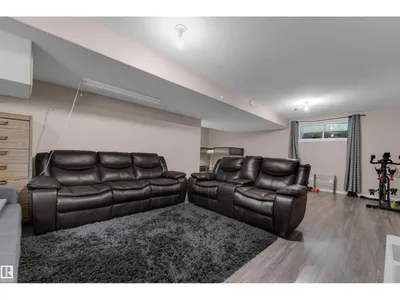 1710 63A ST SW photo 36