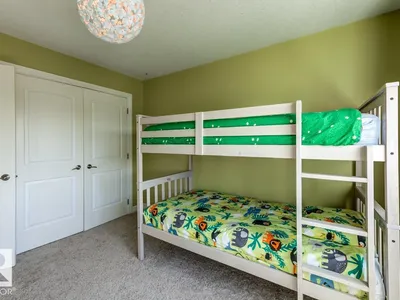 8935 84 AV NW photo 32