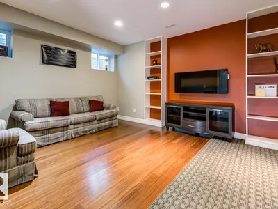 8935 84 AV NW photo 48