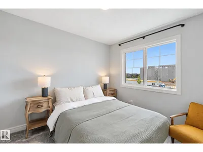 818 Cavanagh HE SW photo 18