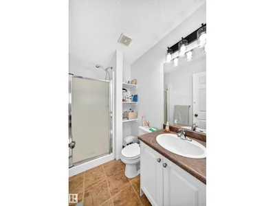 10015B 97 AV photo 17