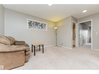 9616 230 ST NW photo 31