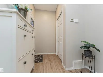 9616 230 ST NW photo 6