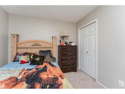 9616 230 ST NW photo 44