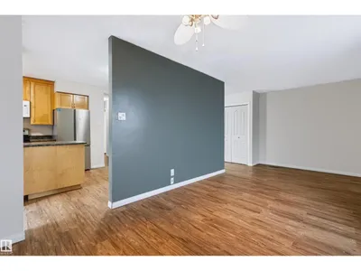 4504 43B AV photo 13