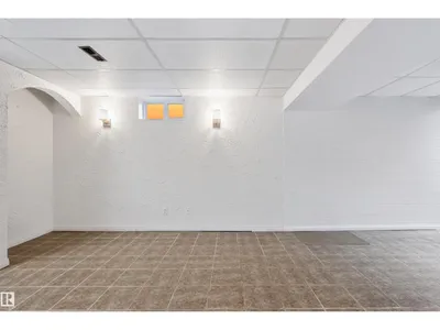 4504 43B AV photo 32