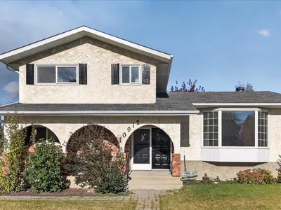 10912 34A AV NW photo 57