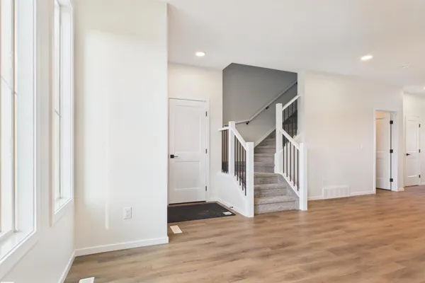 87 SERENO LN photo 3