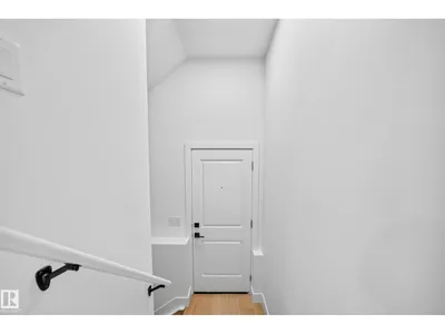 12906 123 ST NW photo 22