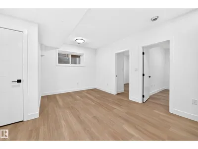 12906 123 ST NW photo 41