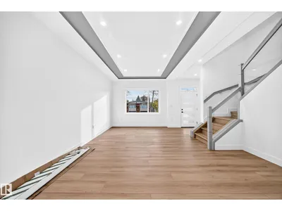 12906 123 ST NW photo 13