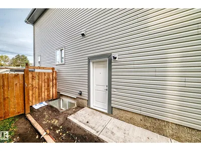12906 123 ST NW photo 62