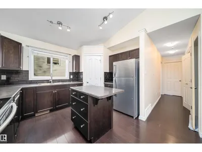 1126 36A AV NW photo 14
