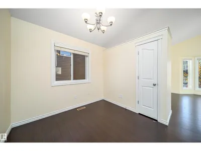 1126 36A AV NW photo 20