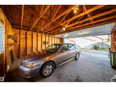 1126 36A AV NW photo 42