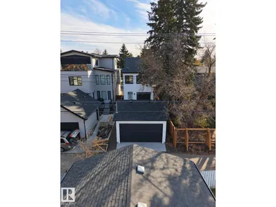 14610 85 AV NW photo 32