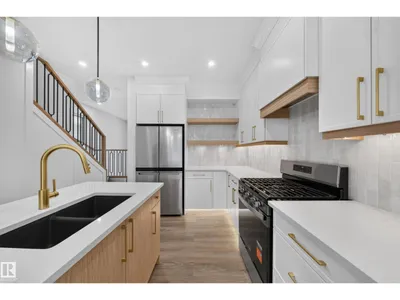14610 85 AV NW photo 7