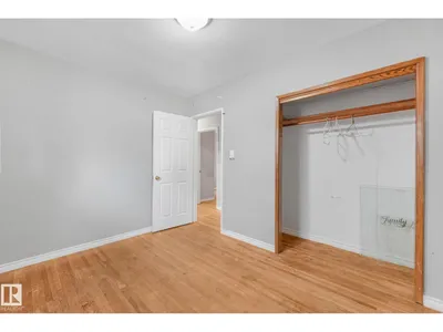 11716 130 ST NW photo 19