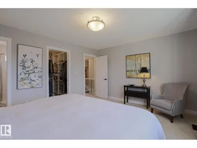 37 CATALINA DR photo 25