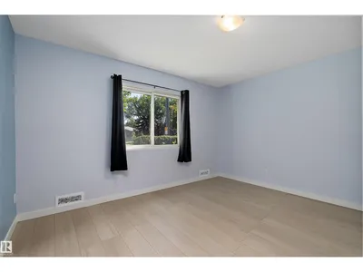 10432 50 ST NW photo 30