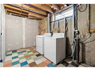 10432 50 ST NW photo 38