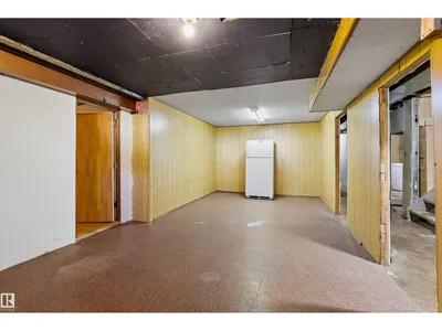 10432 50 ST NW photo 35