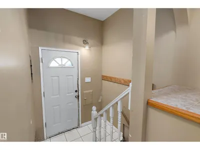 10432 50 ST NW photo 32
