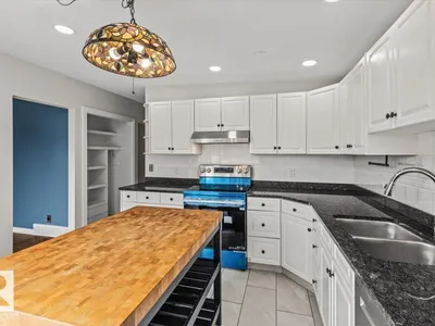 3607 106A ST NW photo 16