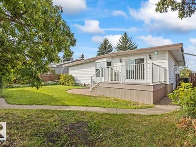 3607 106A ST NW photo 38