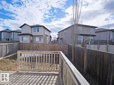 11525 18A AV SW photo 15